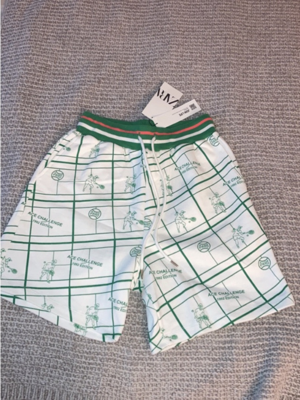 Zara White & Green Ace Challenge Print Athletic Shorts